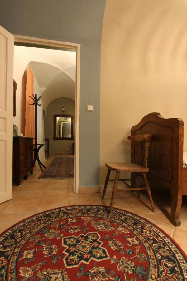 Appartement Rustic Ground Floor In Mala Strana *