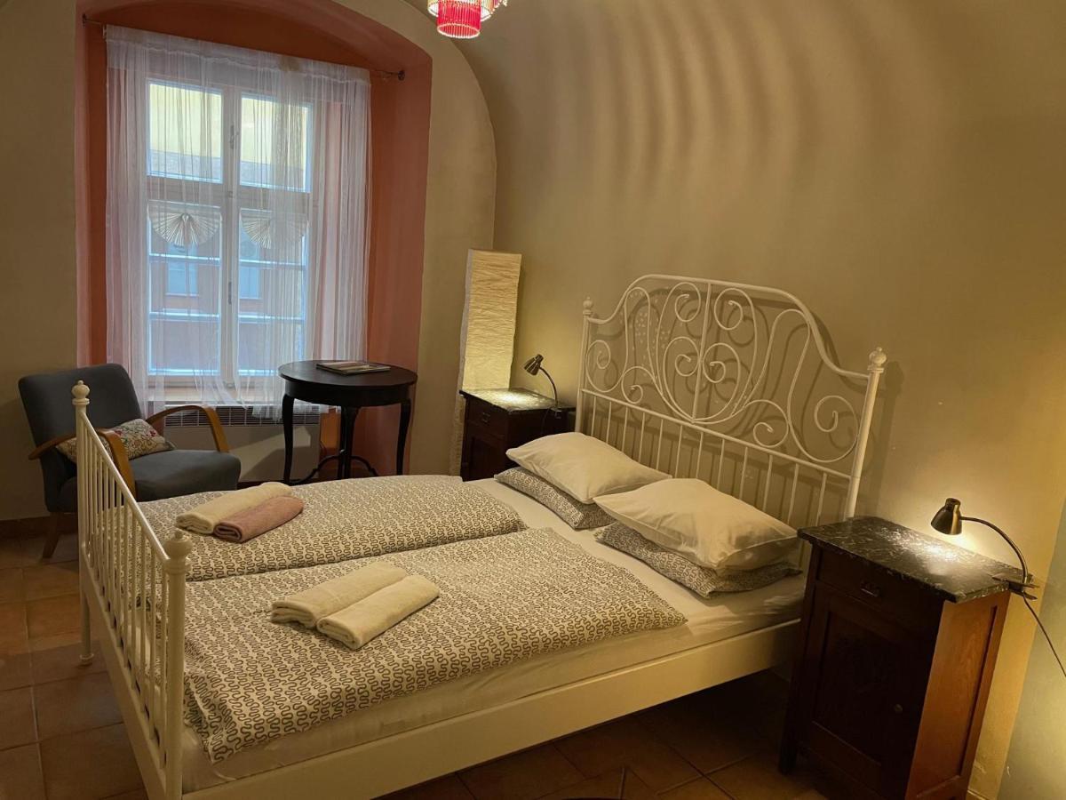 Appartement Rustic Ground Floor In Mala Strana Praag