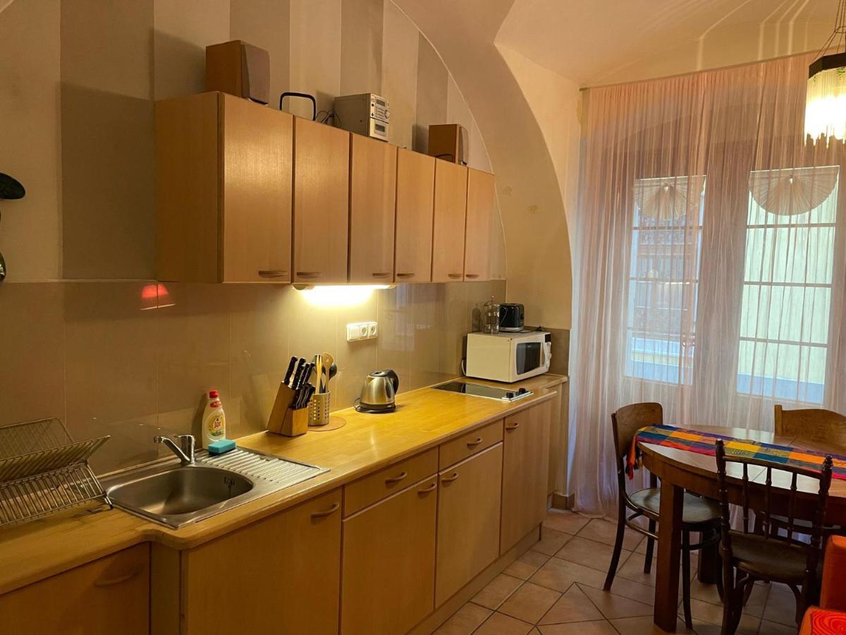 Appartement Rustic Ground Floor In Mala Strana *